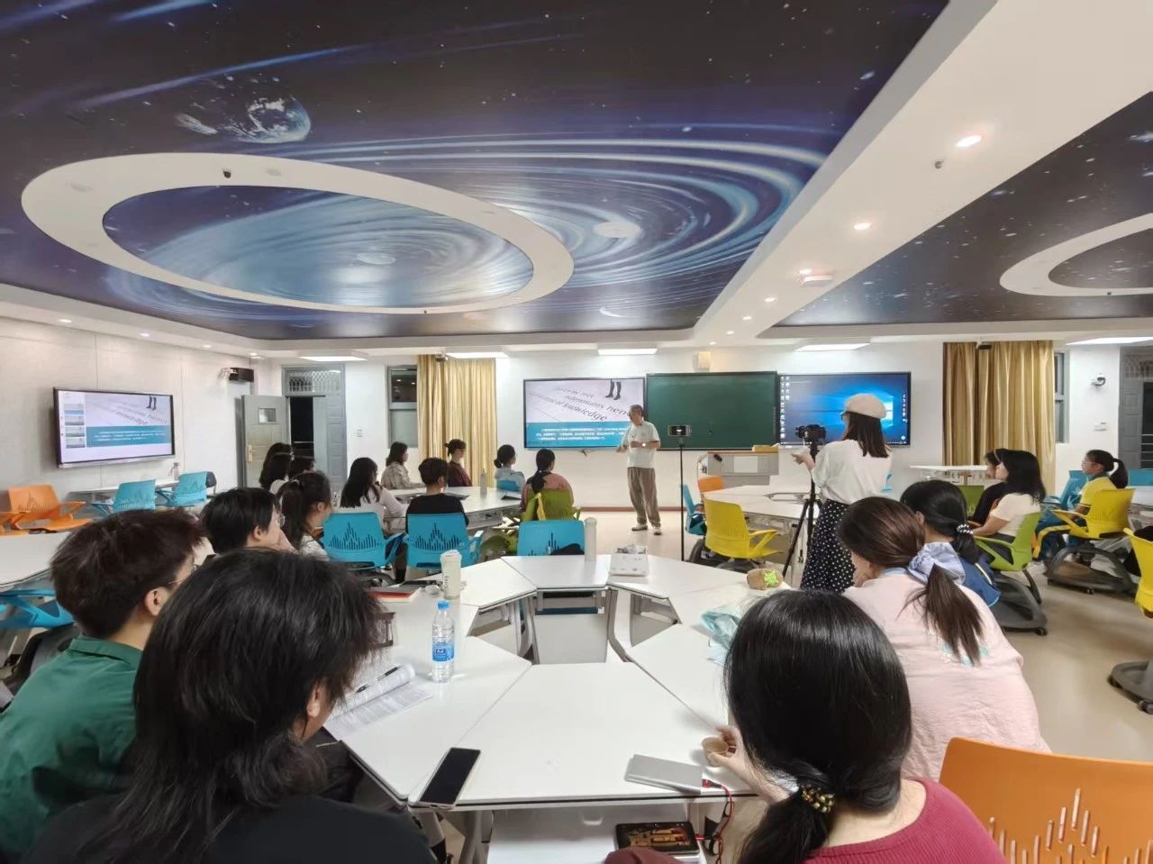 大思政课特别策划 科学家精神讲座与博物馆育人新维度